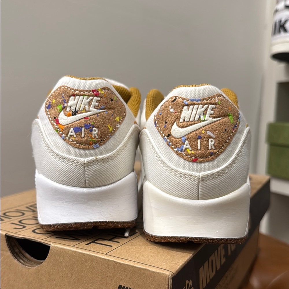 Nike Cream and Gold Air Max 90 SE Cork - Picture 8 of 9